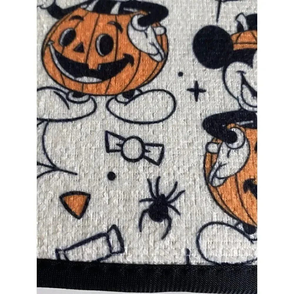 Disney Mickey Mouse Halloween Drying Mat 16”x18” Pumpkins Spider Webs Candy NEW‎